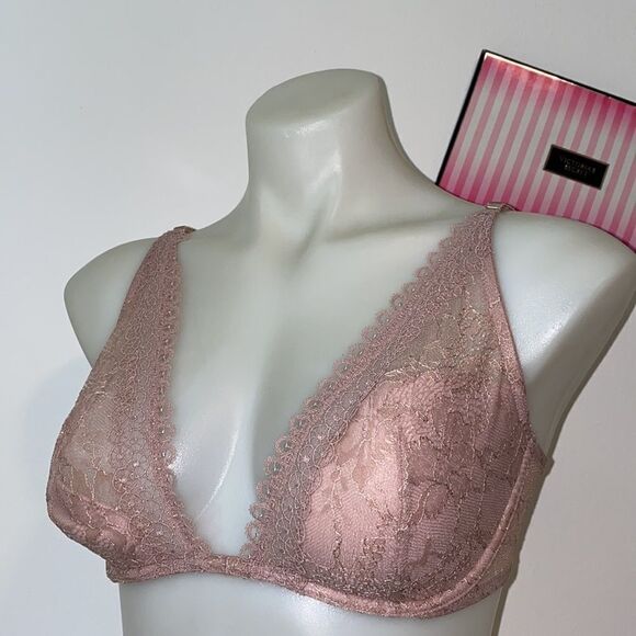 NEW VICTORIA SECRET UNLINED BRA - Picture 1 of 3